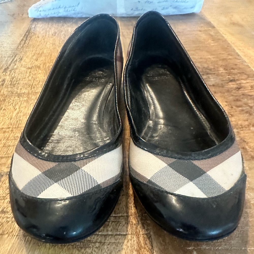 Burberry Print Ballet Flats - Picture 2 of 6
